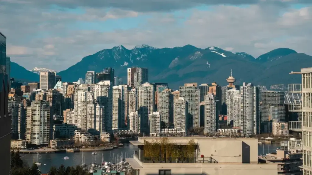 mueller hochhaus vancouver